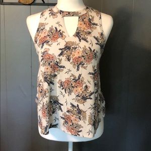 Floral top